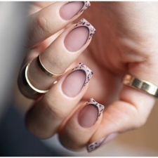 Prantsuse maniküüri küünekleepsude komplekt. Komplektis 8 eri värvi iseliimuvat küünekleepsu